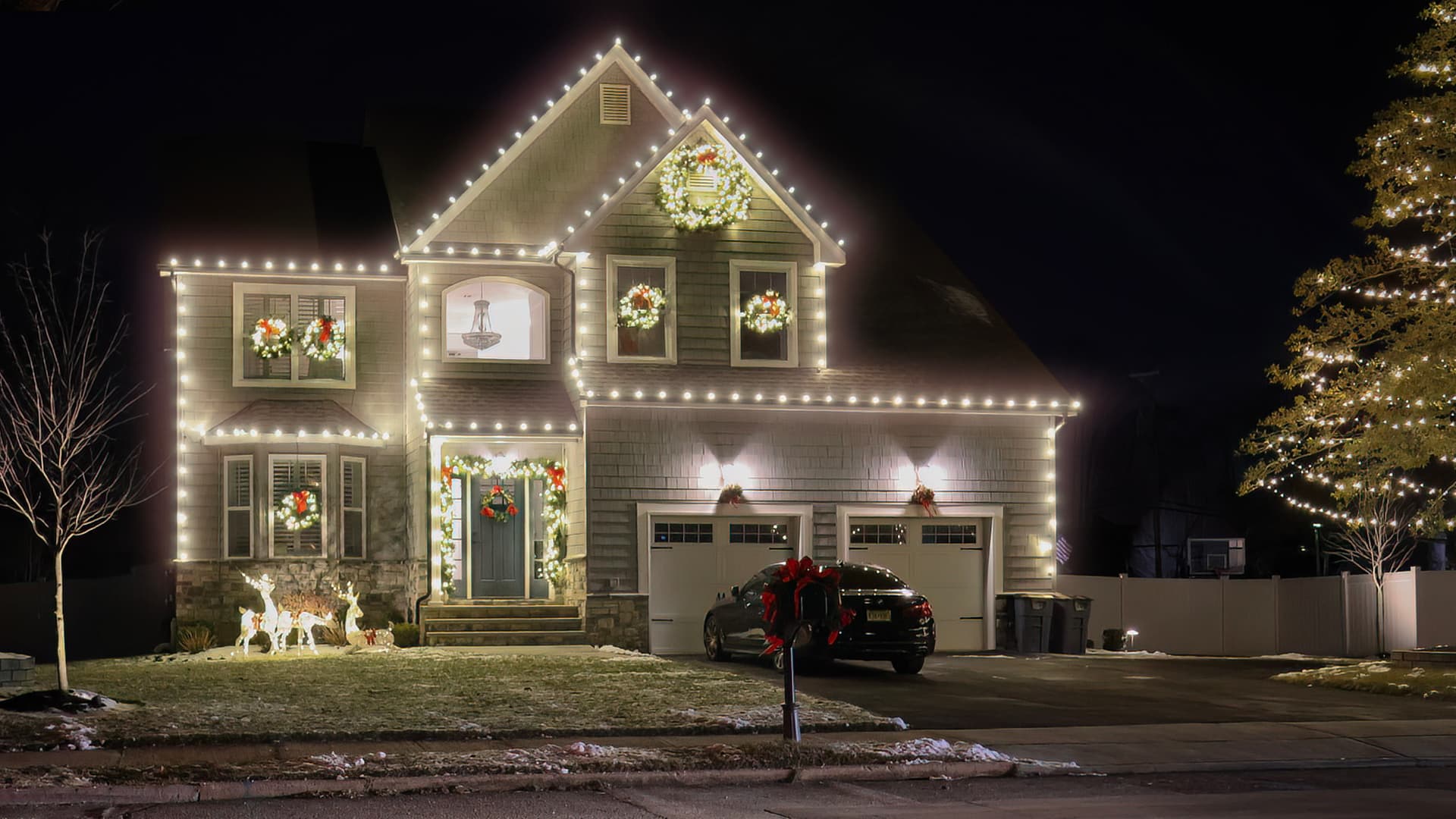 Residential Permanent Lights – The Smarter, LongerLasting Alternative to DIY Lighting