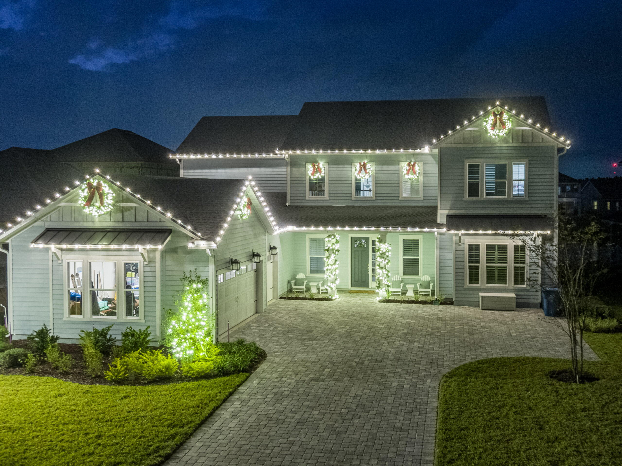 Colorful permanent home lighting